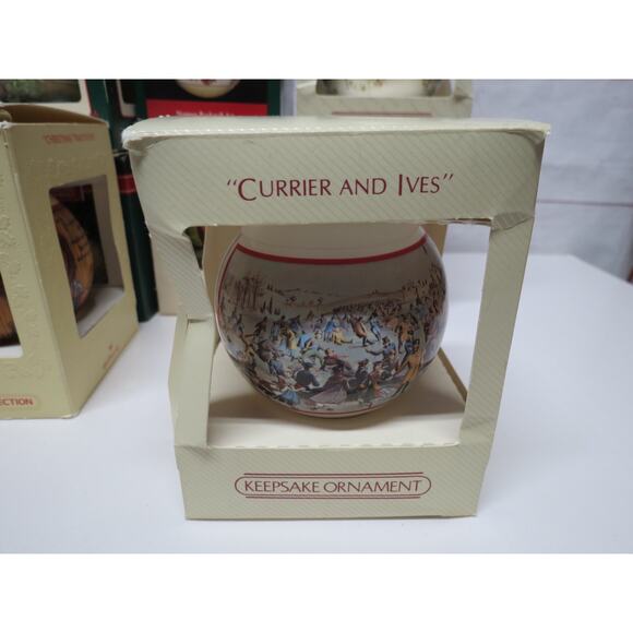 Vintage Lot 14 Hallmark Christmas Ornaments in Boxes Glass Balls 1970s 80s 90s - Picture 5 of 16